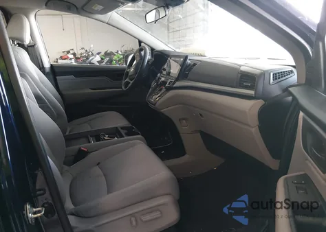 2019 Honda Odyssey Ex z USA, uszkodzony, nr VIN 5FNRL6H57KB022437